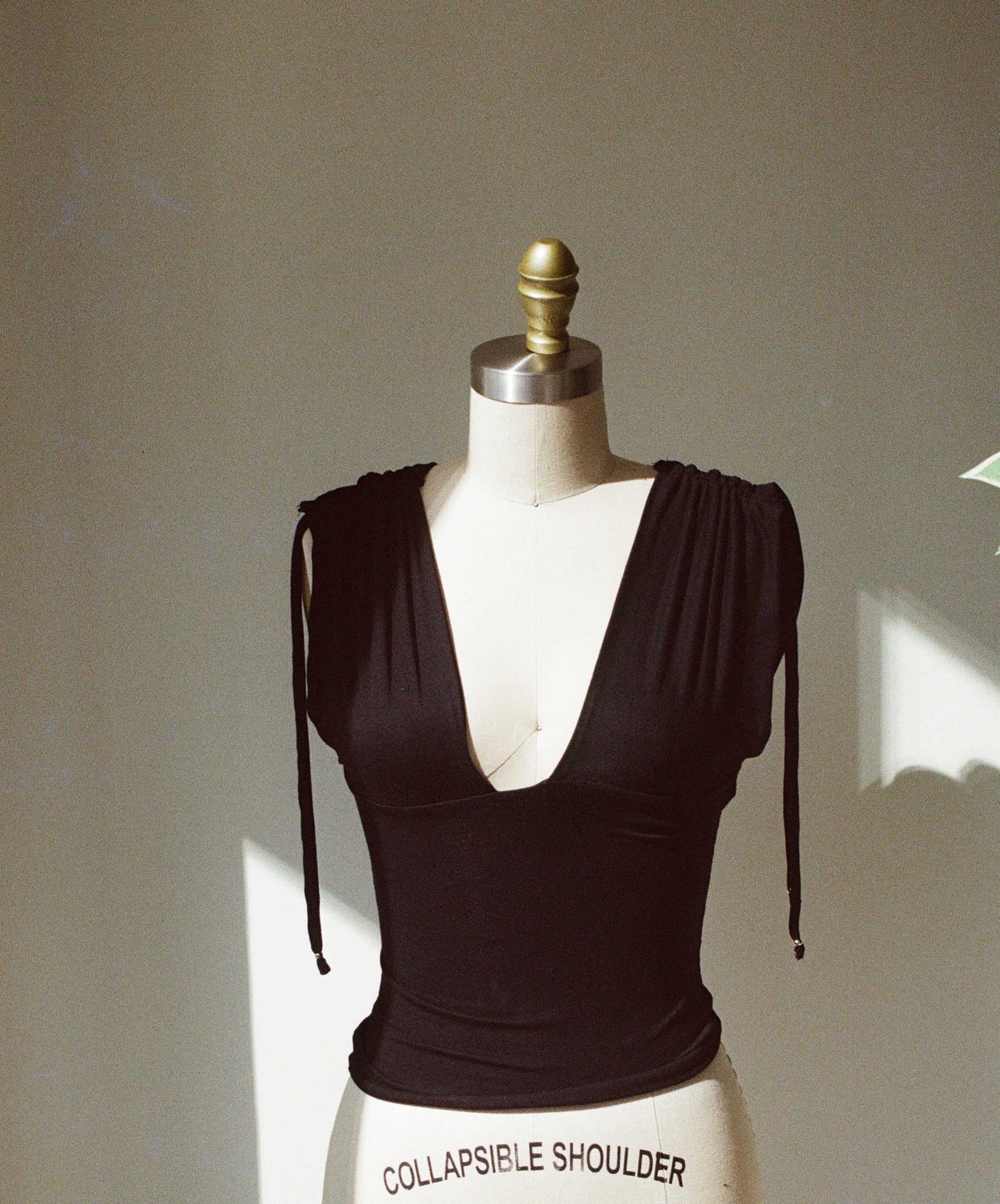 Sonder Top- Black